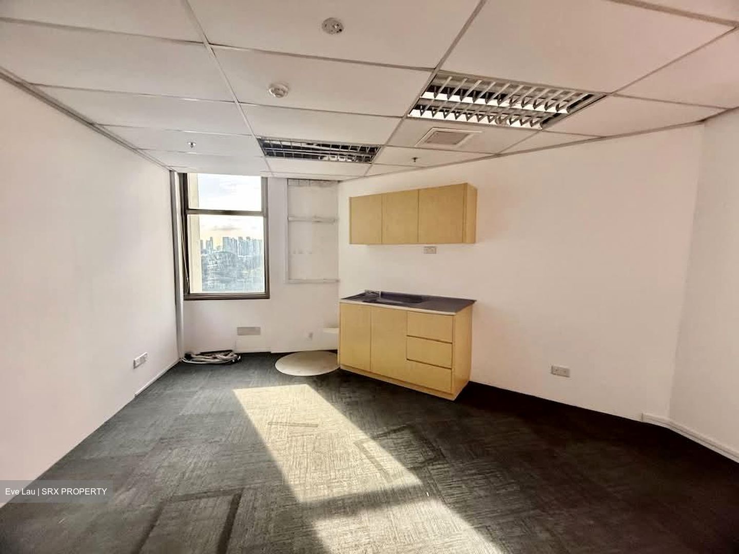 Peninsula Plaza (D6), Office #582272481